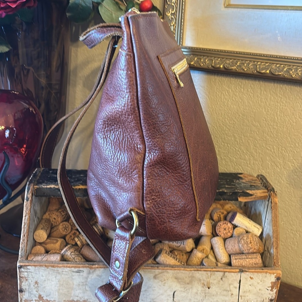 Portland Leather Backpack - Picture 6 of 11